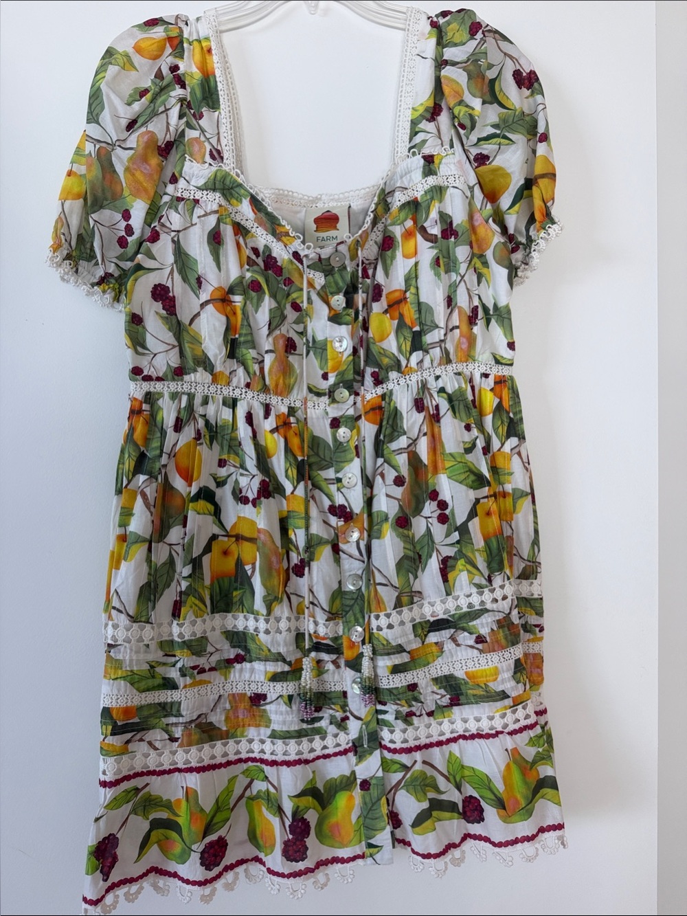FARM Rio White Floral Button-Front Puff Sleeve Tunic with Yellow & Green Print